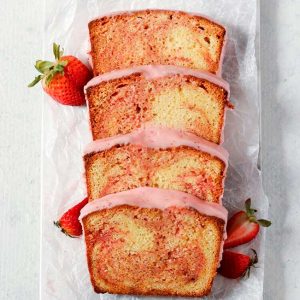 strawberry pound cake