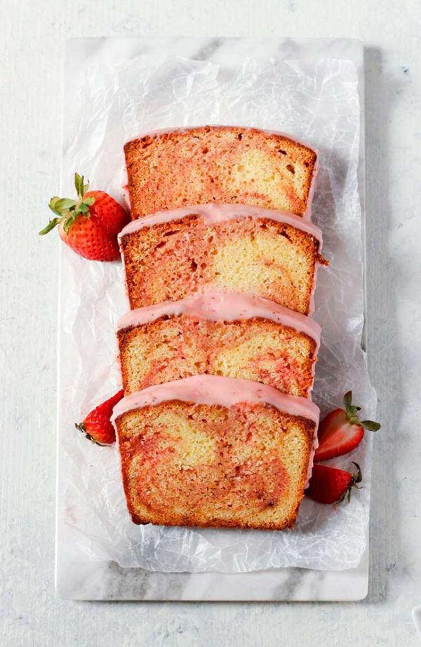 strawberry pound cake